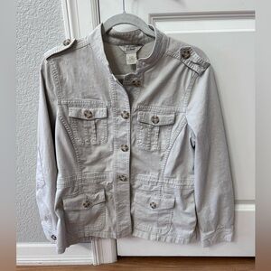 L.L.Bean tan cotton utility jacket. Chore coat. Military inspired. EUC. Pockets